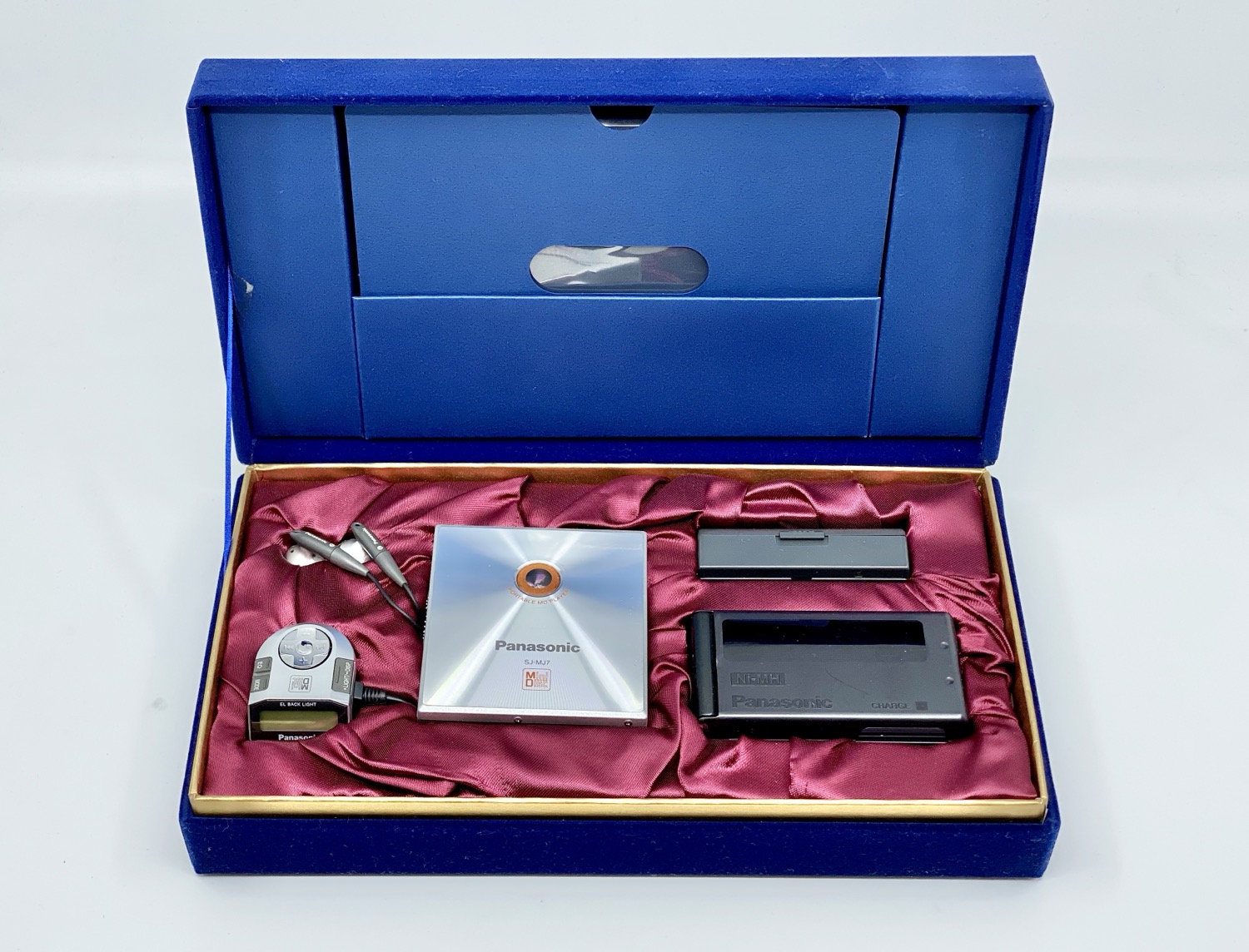 松下電器産業(Panasonic) 80周年記念 MDプレイヤー SJ-MJ7 Panasonic Sj Mj7 Minidisc Player 80th Anniversary Edition | Just-MD